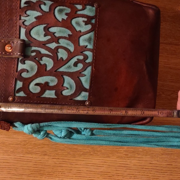 Custom made cow leather fringe bag. - Picture 11 of 16